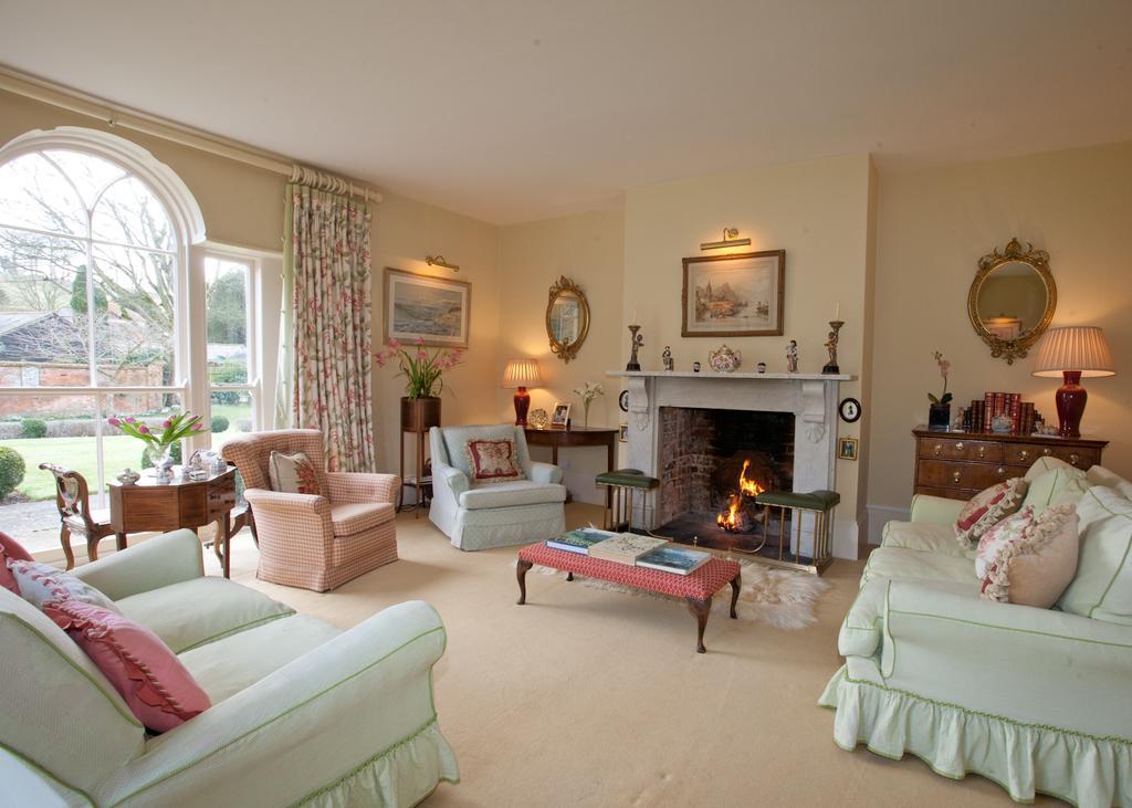 Brunton Farmhouse Collingbourne Kingston Bagian luar foto